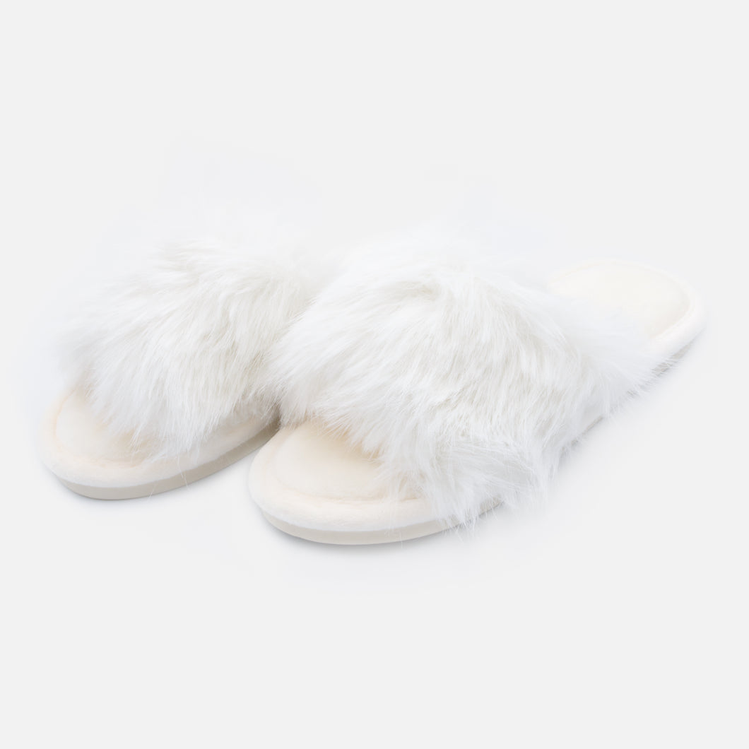 Ivory faux fur slippers