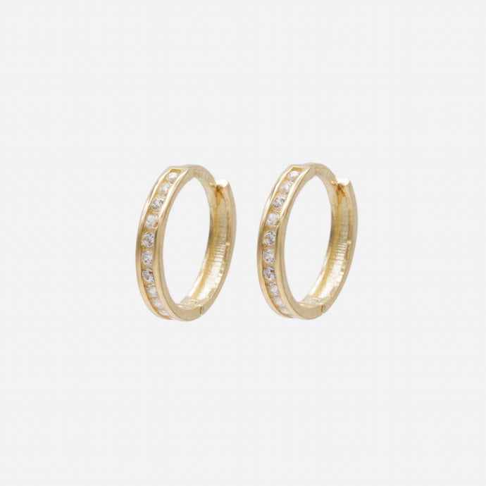 Boucles d’oreilles huggies 12 mm avec zircons cubiques en or 10 carats
