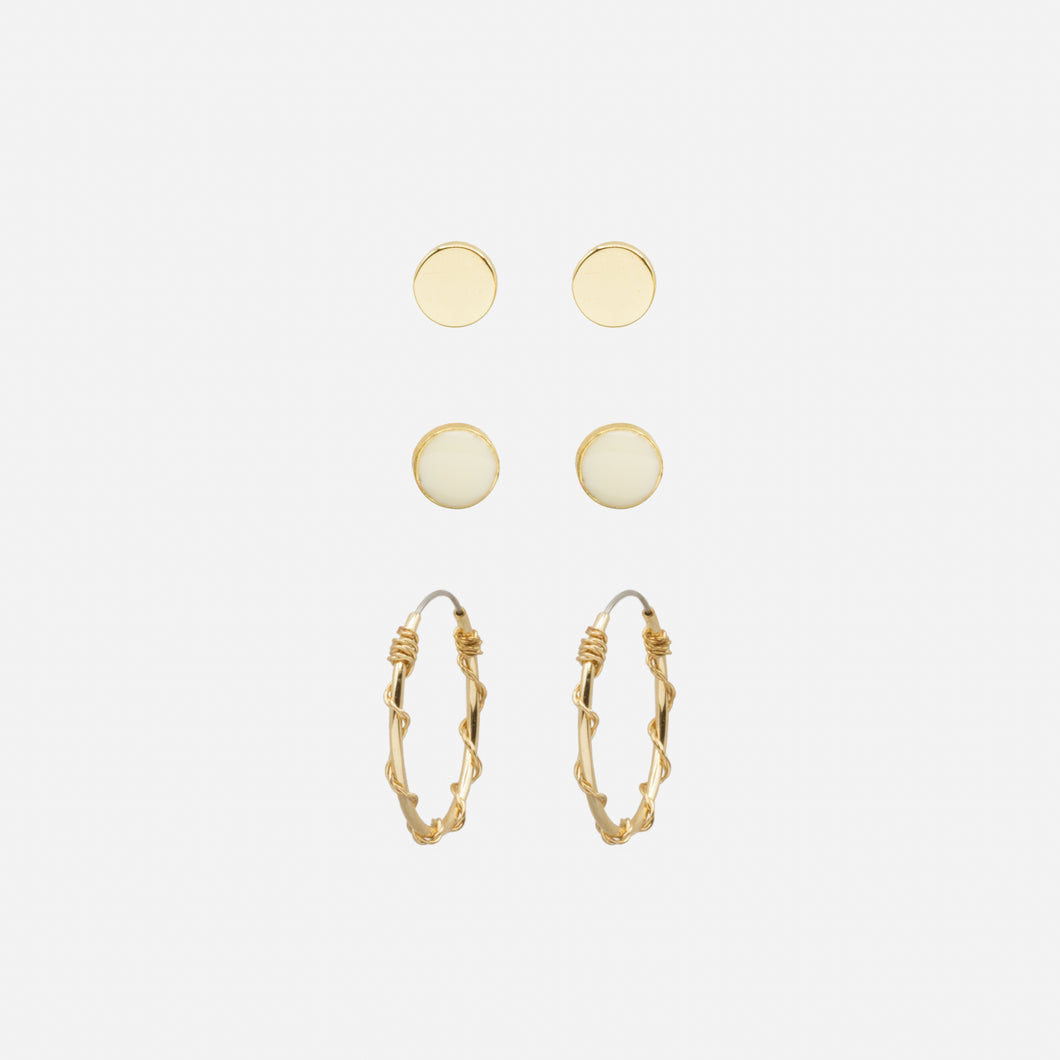 Set of fixed earrings and twisted hoops