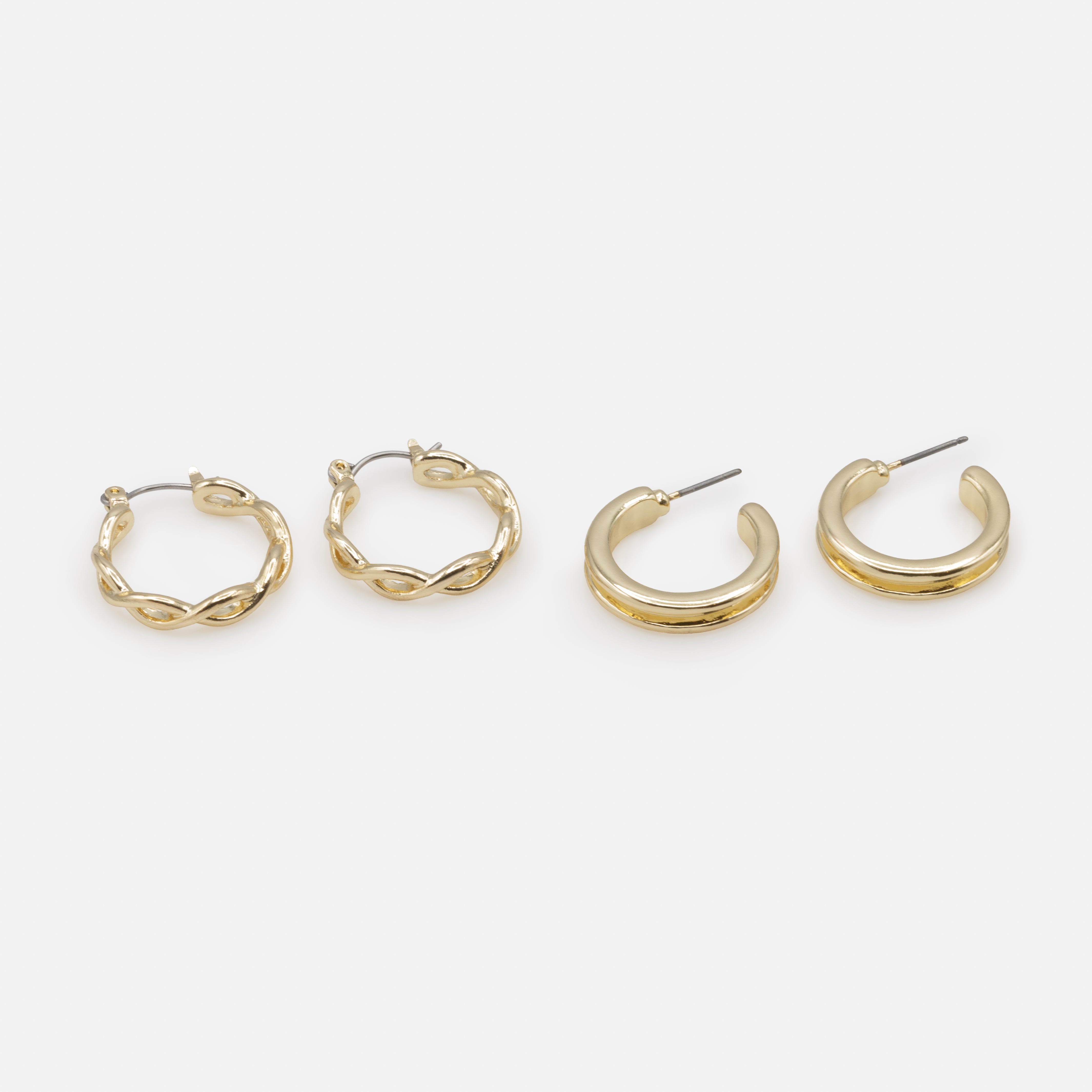 Duo de boucles d'oreilles anneaux dorés entrecroisés et renfoncés