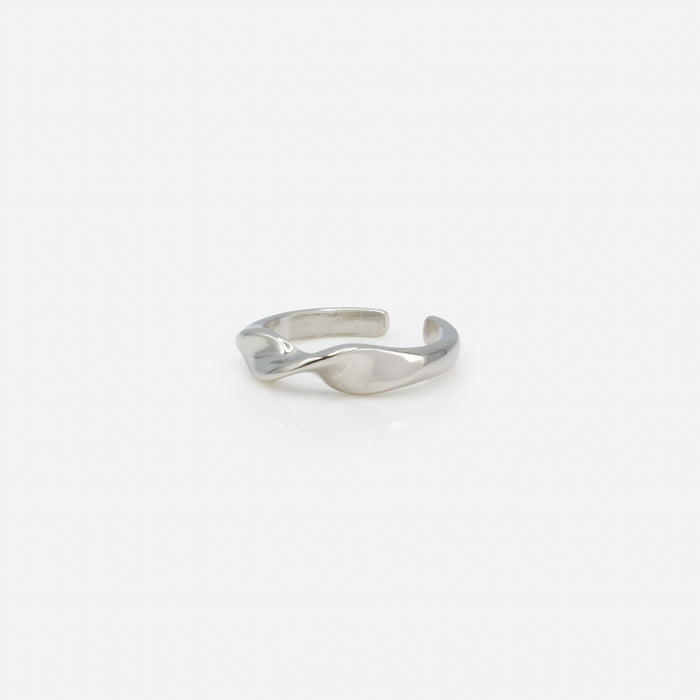 Set of two two-tone twisted open rings