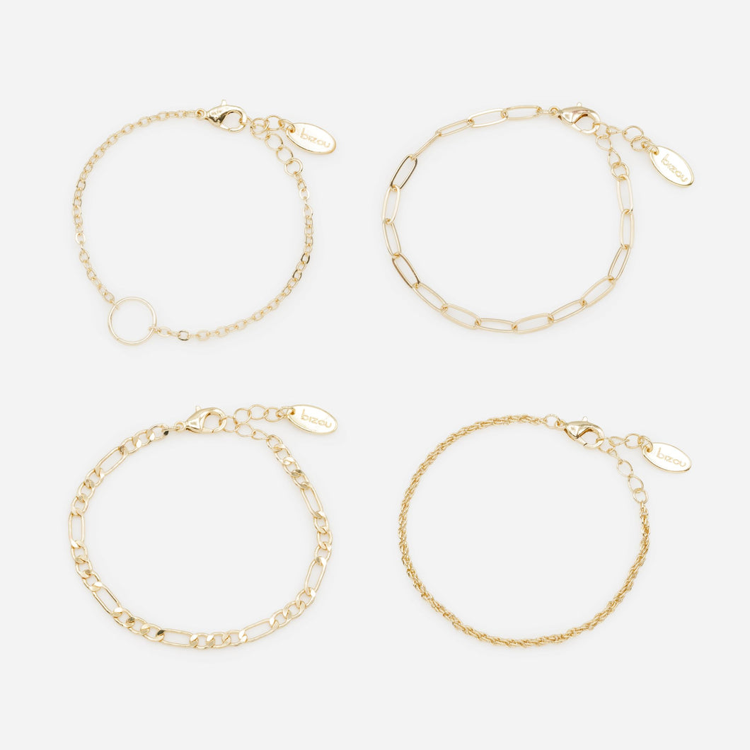 Set of four golden bracelets with fine and varied links