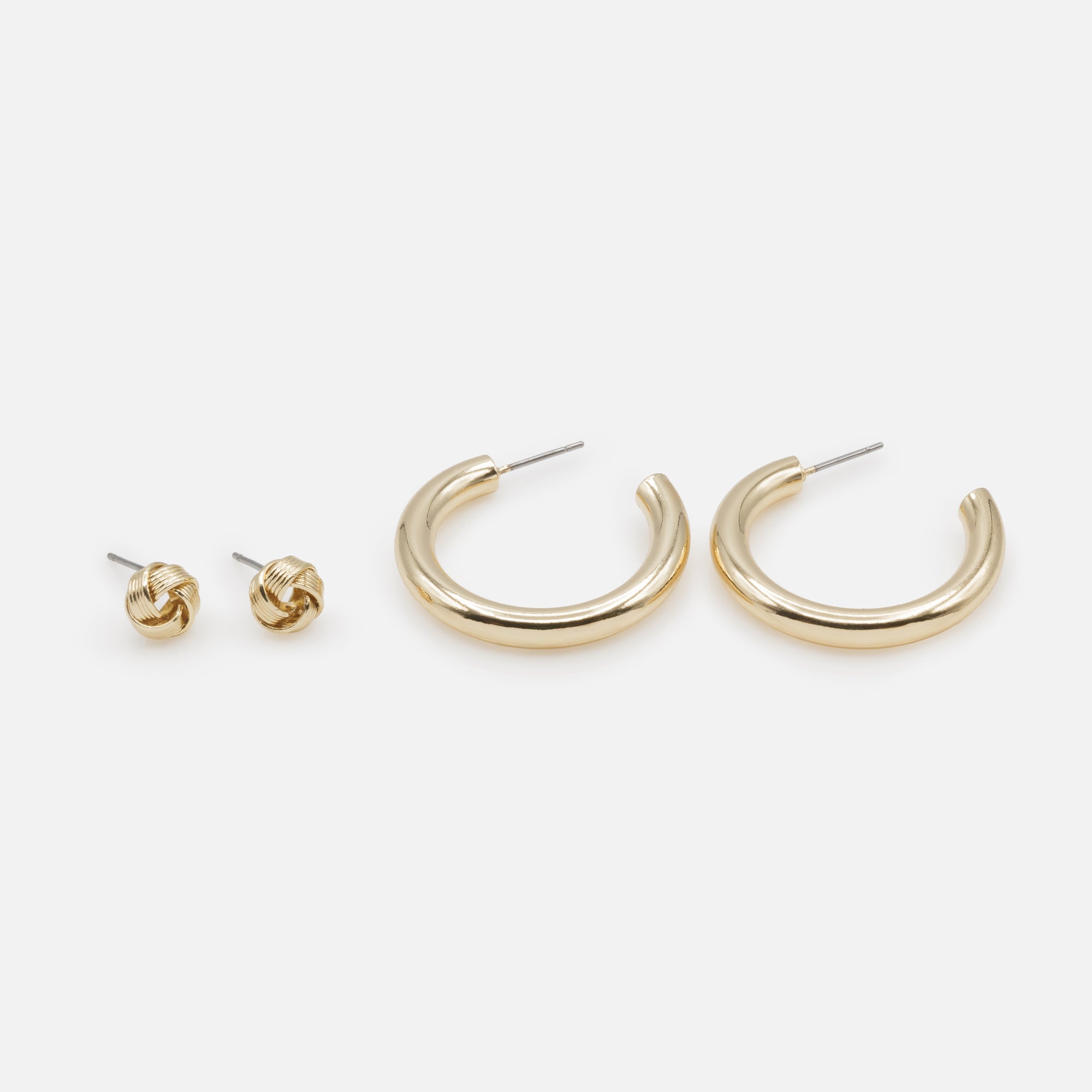 Duo de boucles d'oreilles dorées noeuds et anneaux épais