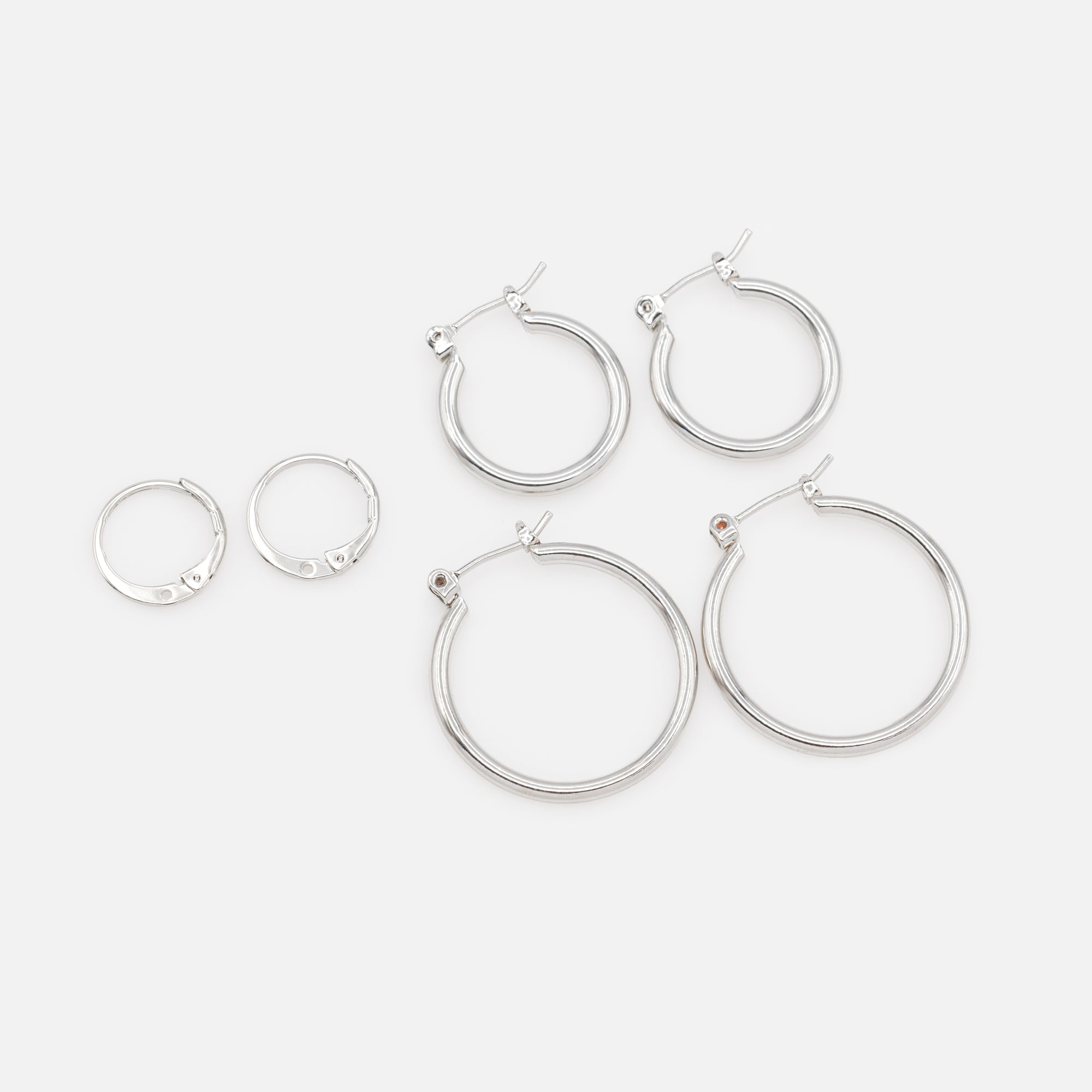 Trio de boucles d’oreilles anneaux argentés