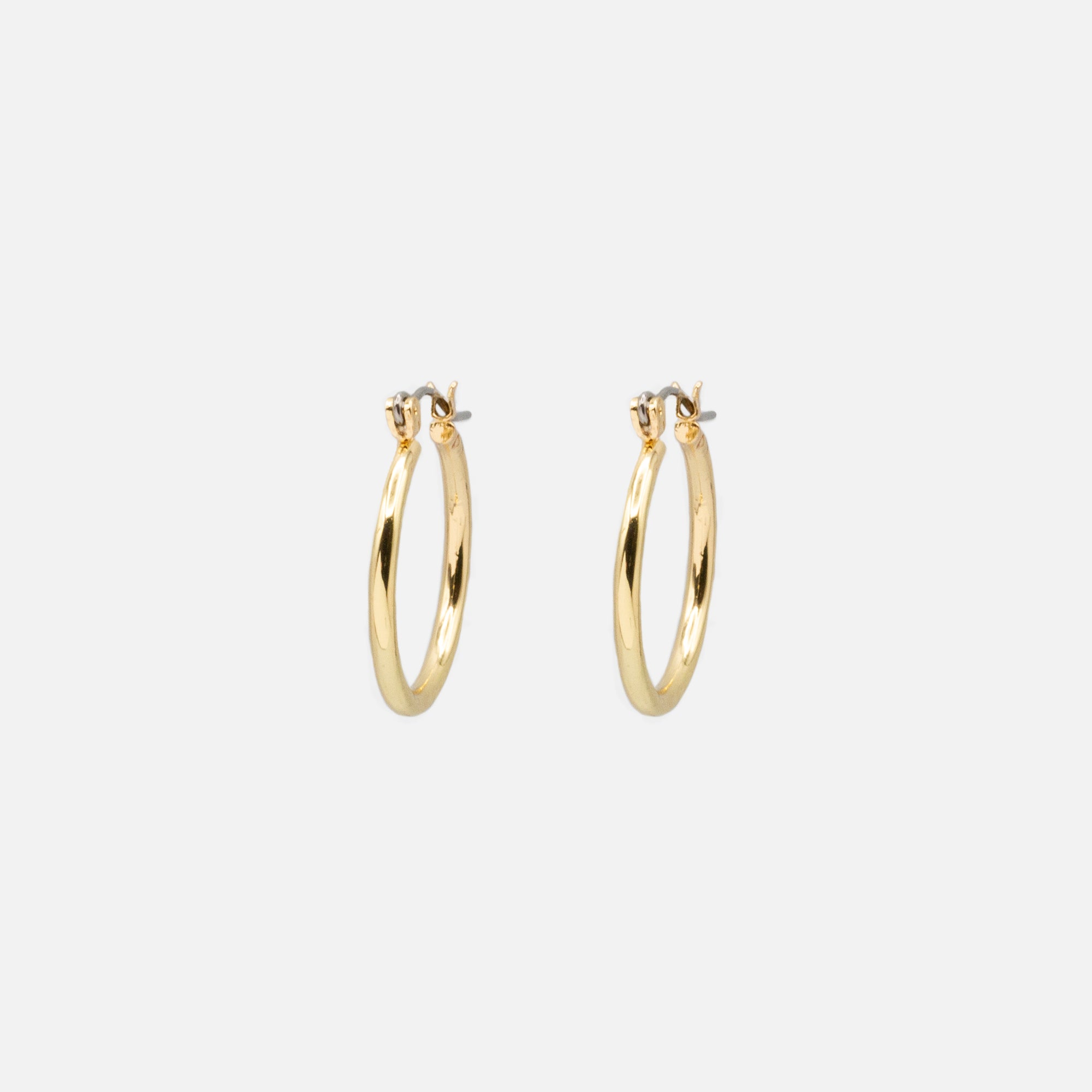 Trio boucles d’oreilles anneaux dorés