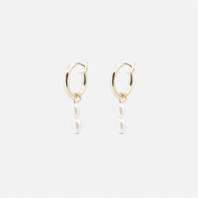 Boucles d'oreilles anneaux dorés breloque double perle amovible