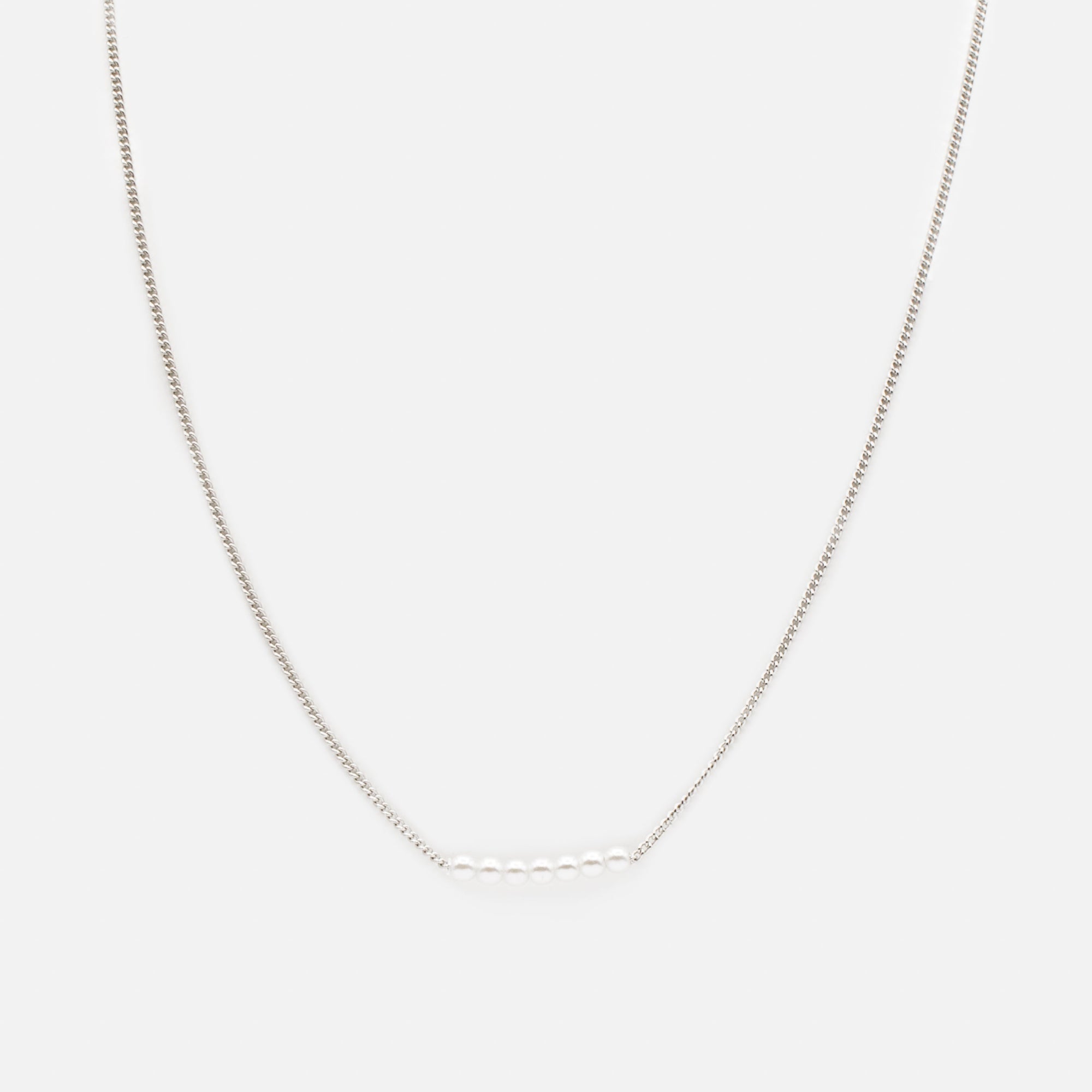 Set of two silver necklaces with "s" links and round synthetic pearls