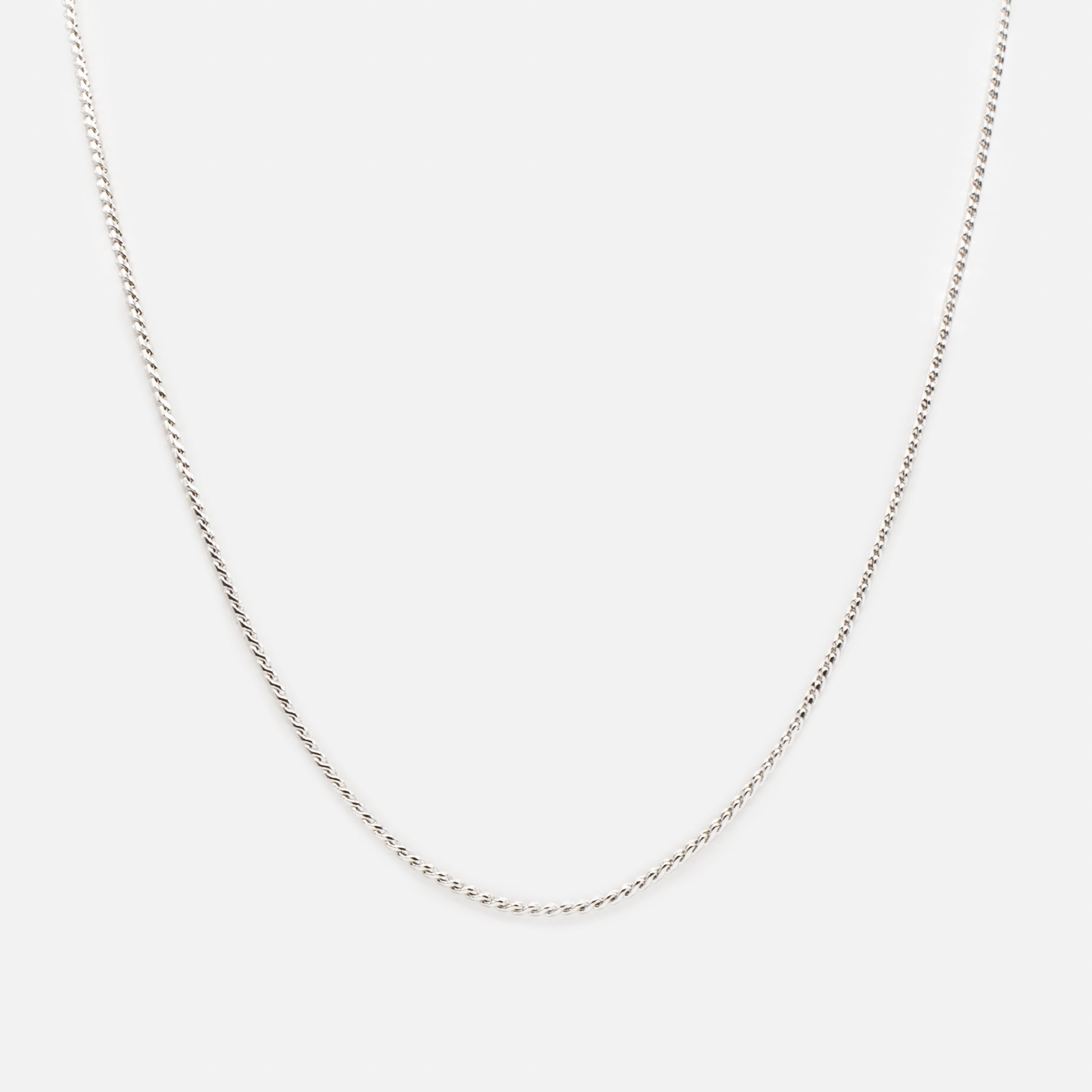 Set of two silver necklaces with "s" links and round synthetic pearls