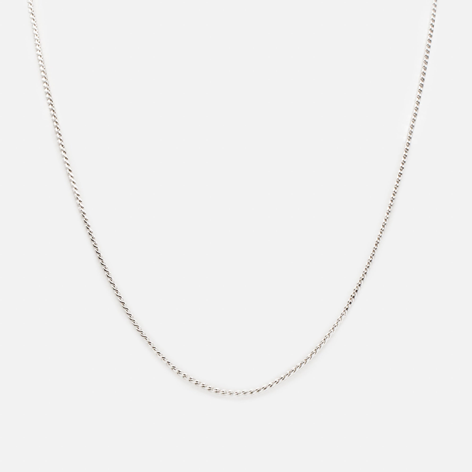 Set of two silver necklaces with "s" links and round synthetic pearls