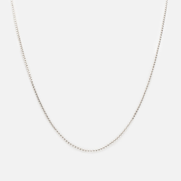 Load image into Gallery viewer, Set of two silver necklaces with &quot;s&quot; links and round synthetic pearls
