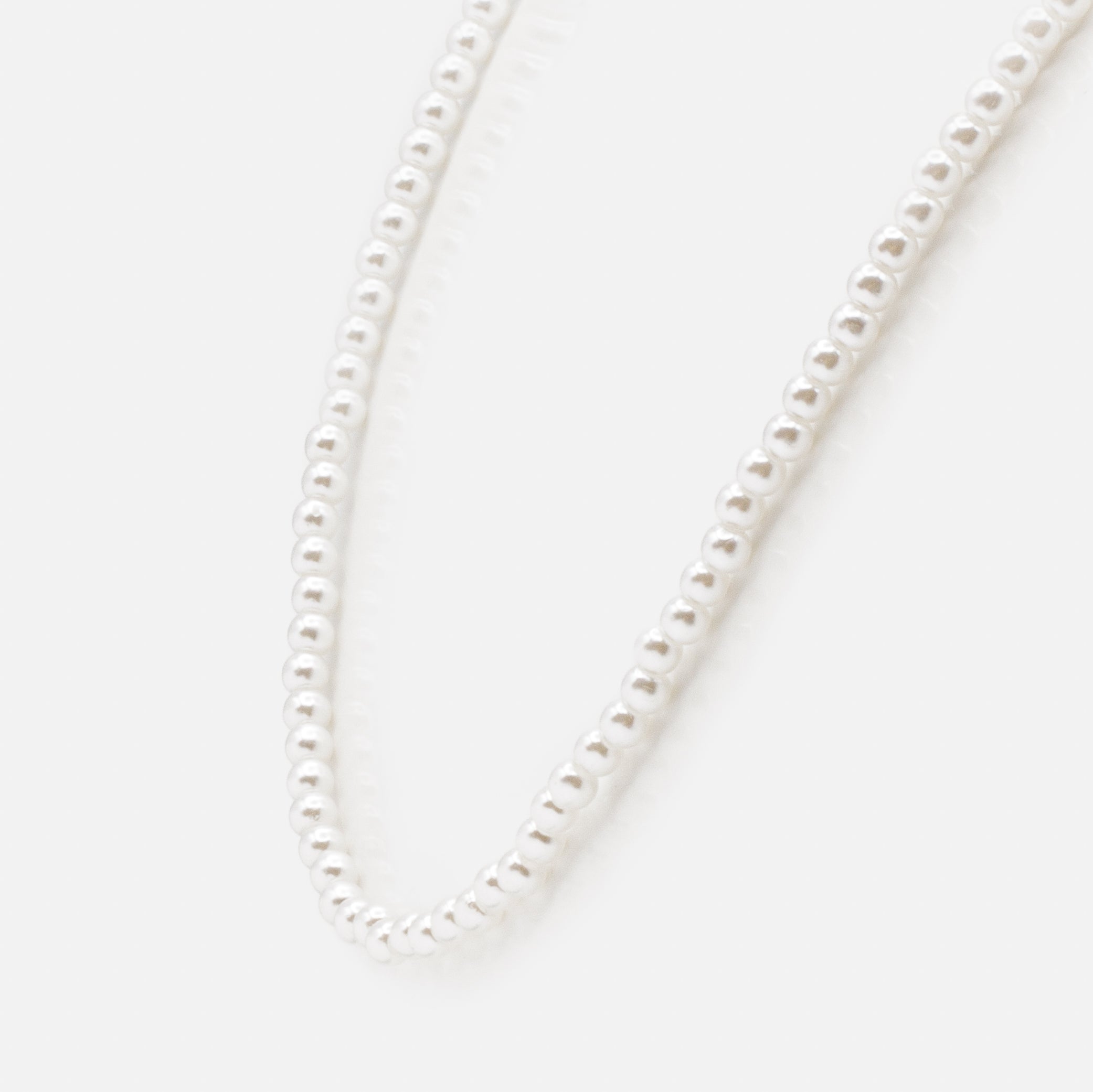 Collier de perles rondes 4 mm