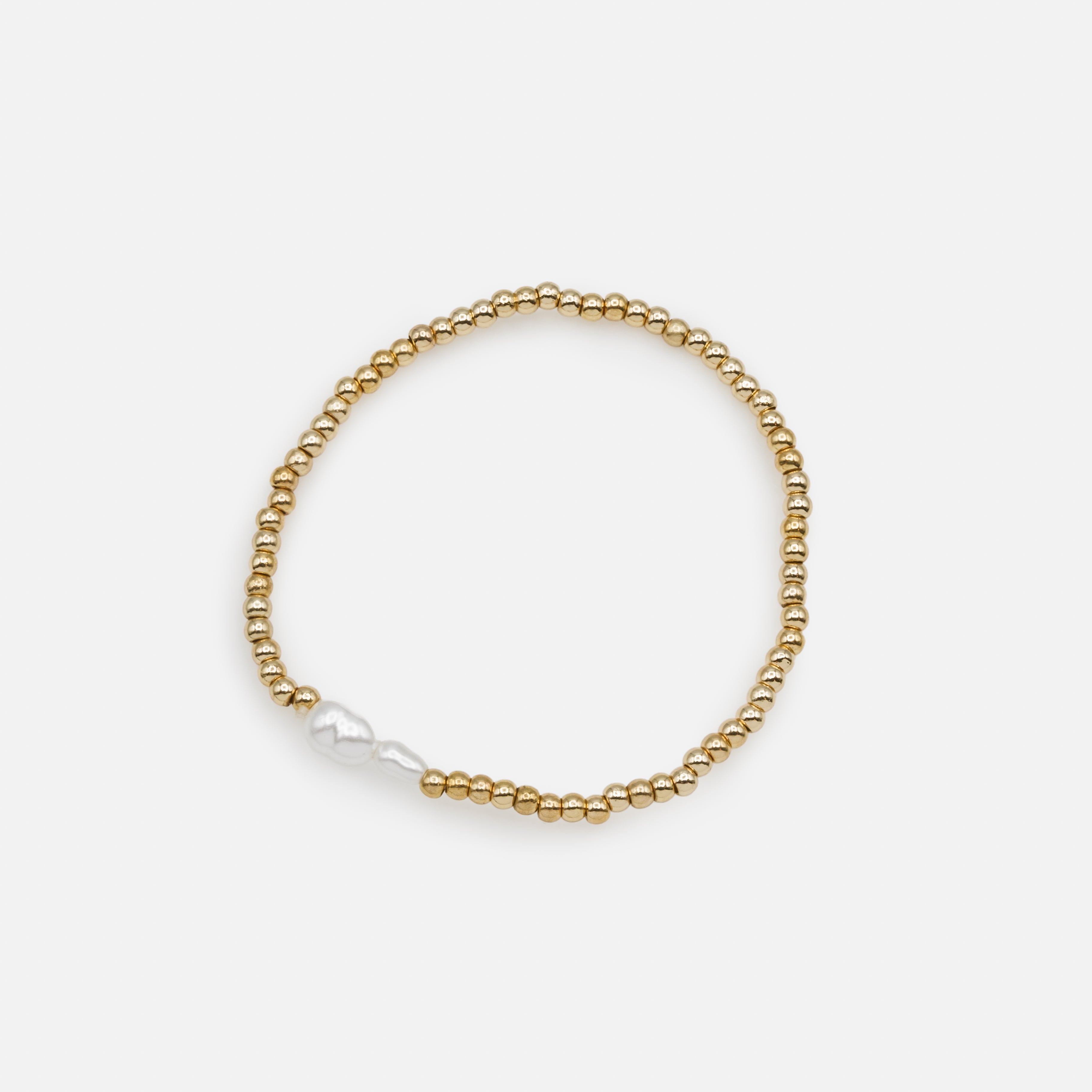 Trio of golden elastic bracelets with synthetic pearls, three ways to wear