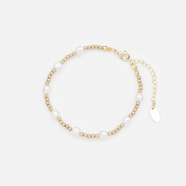 Load image into Gallery viewer, Delicate golden beaded and beaded bracelet
