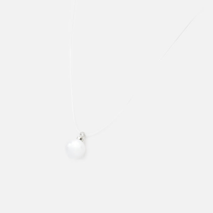 Collier transparent avec perle solitaire