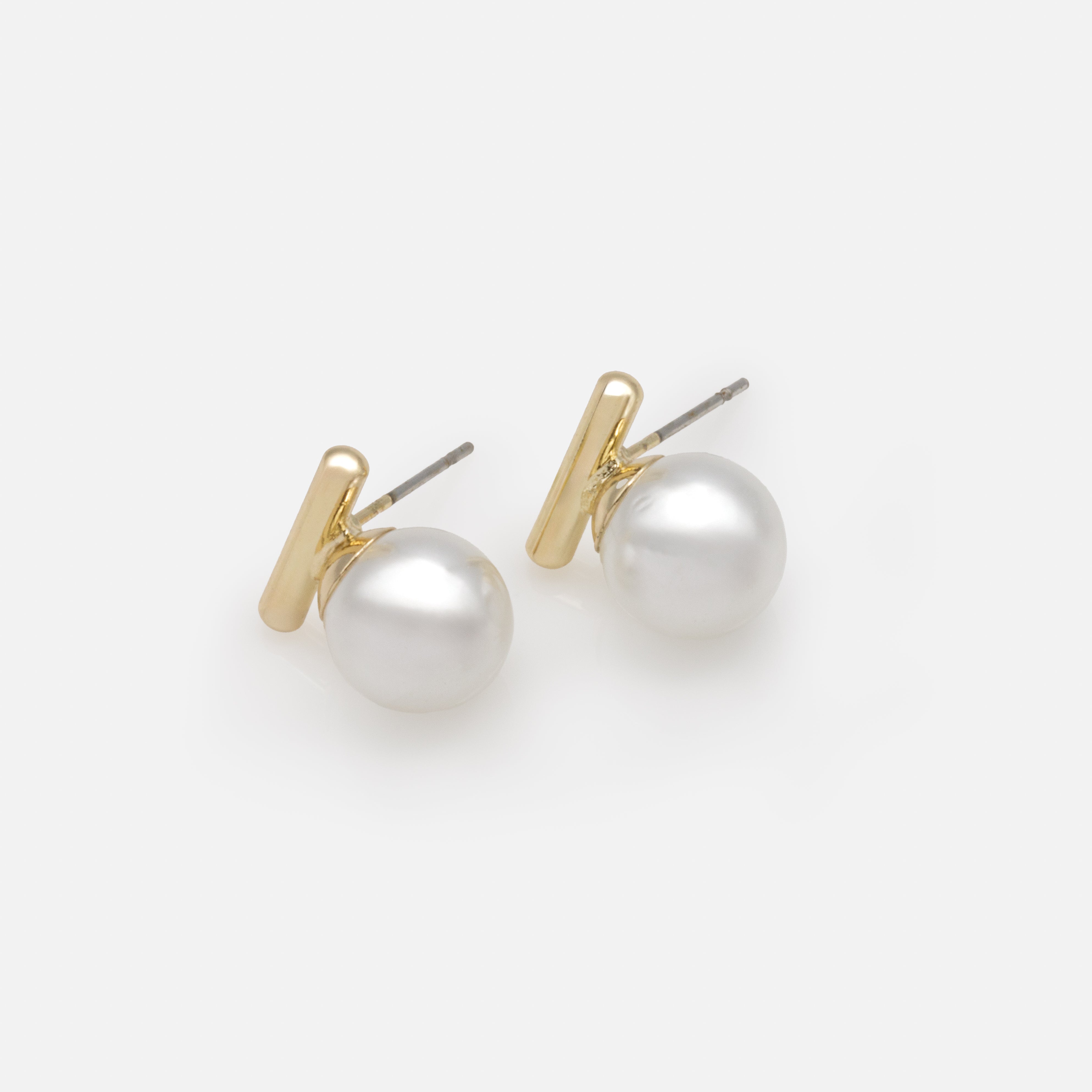 Boucles d'oreilles perles 10 mm sur poutre dorée