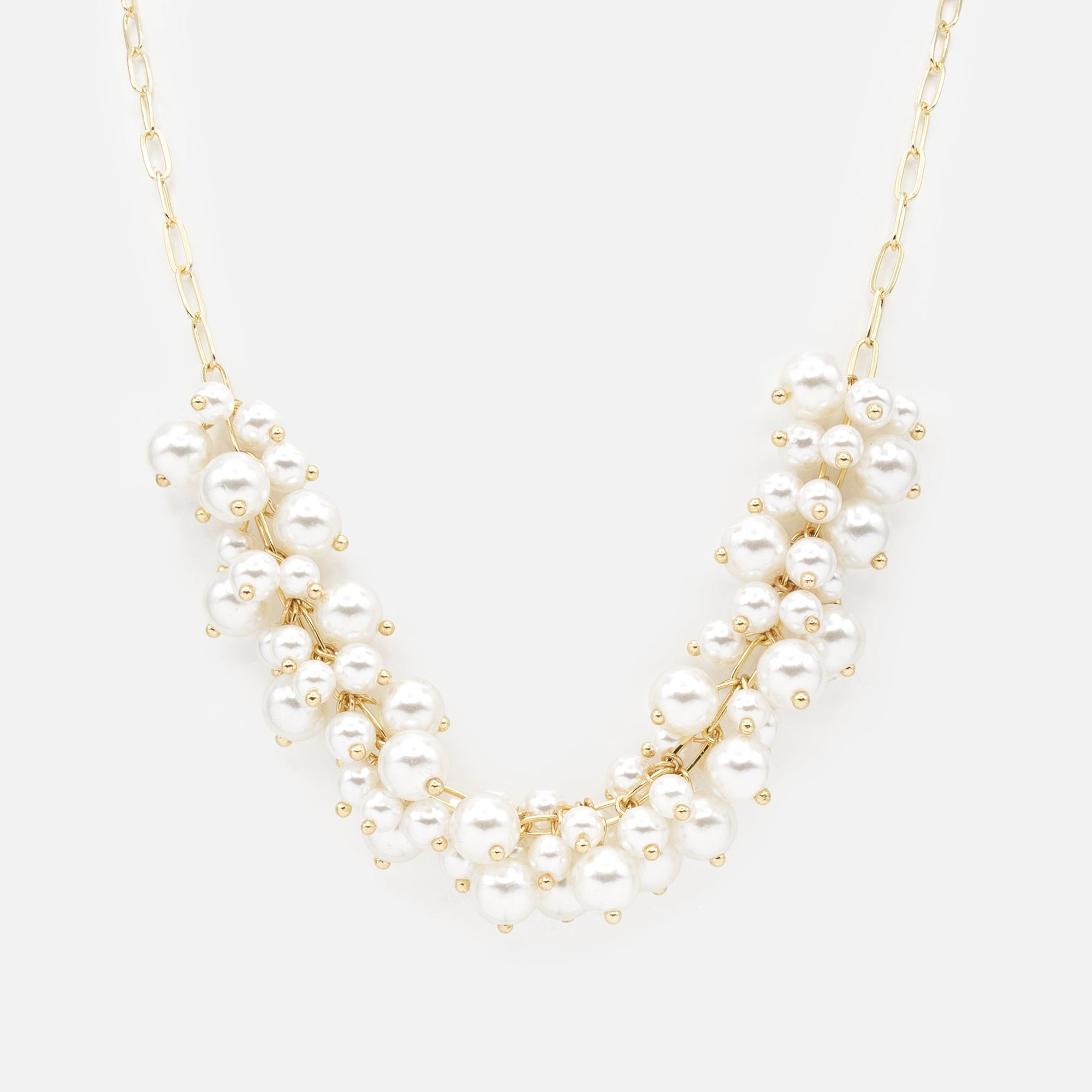 Gold necklace with bouquets of synthetic pearls