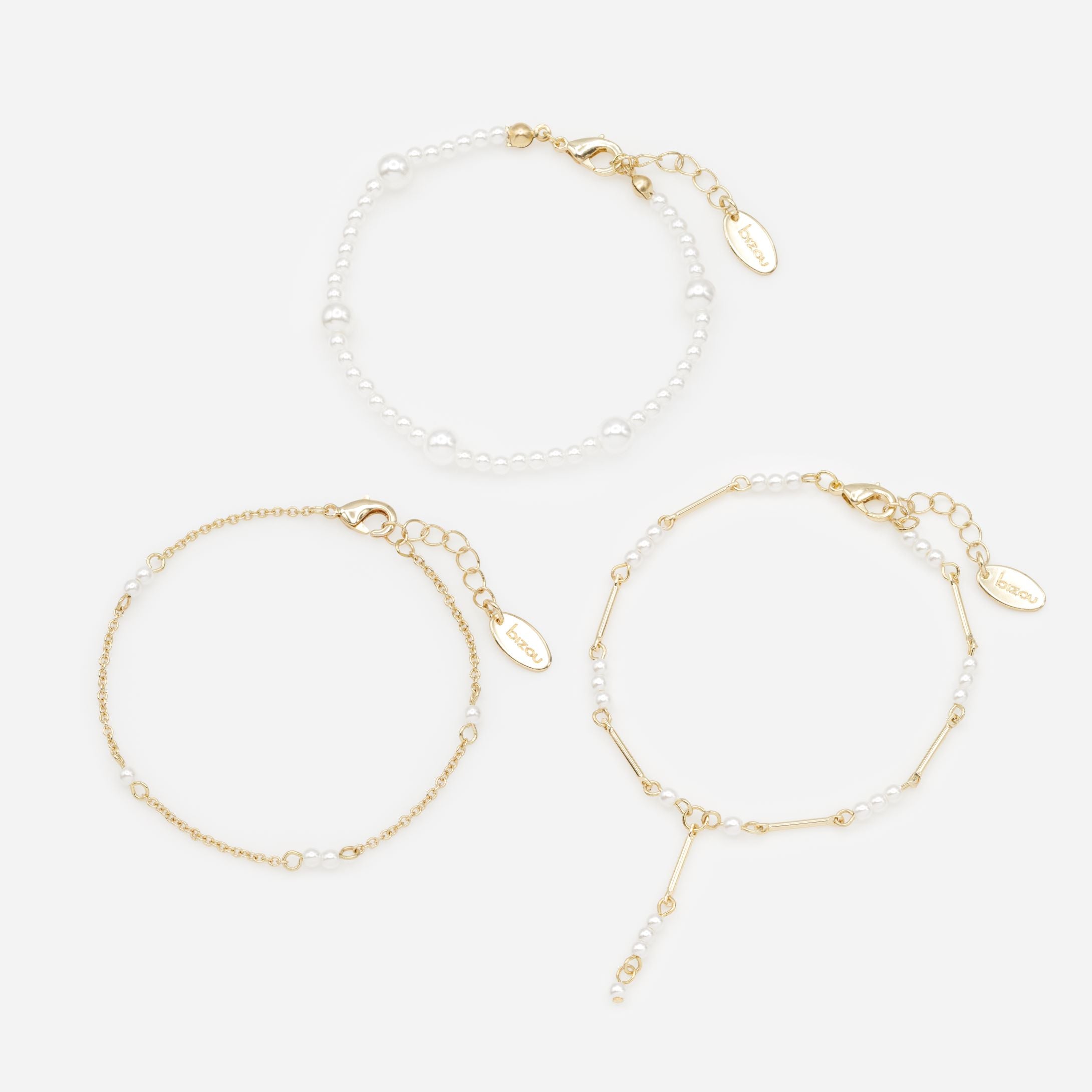 Trio de bracelets dorés avec perles