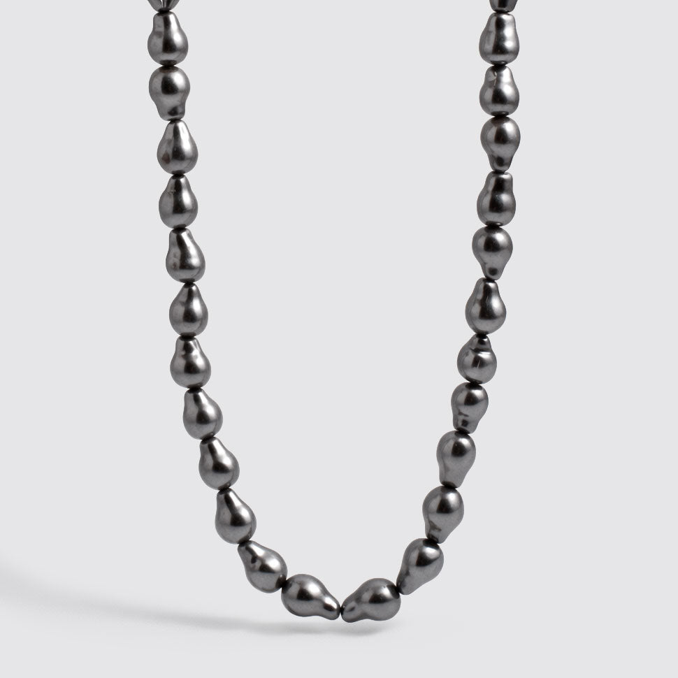 Collier de perles baroques gris foncé