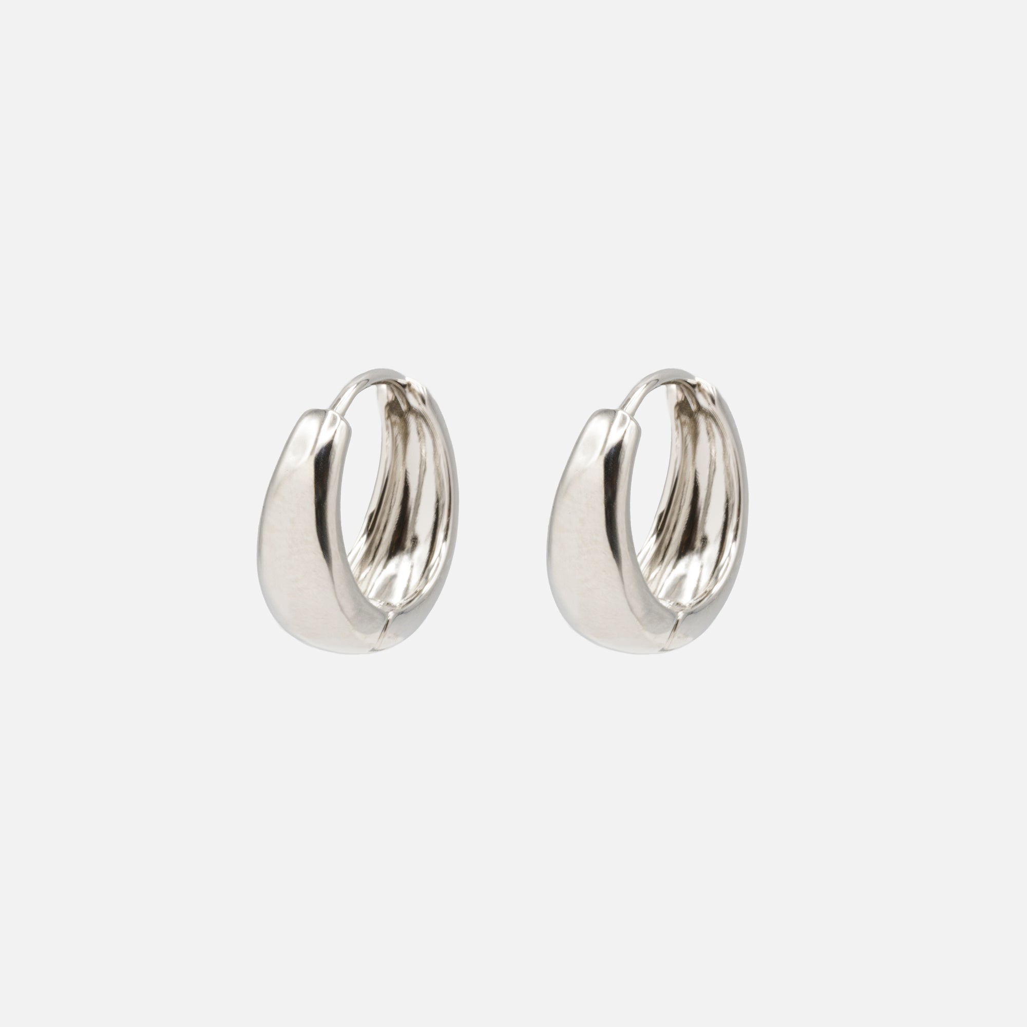 15mm silver huggie earrings