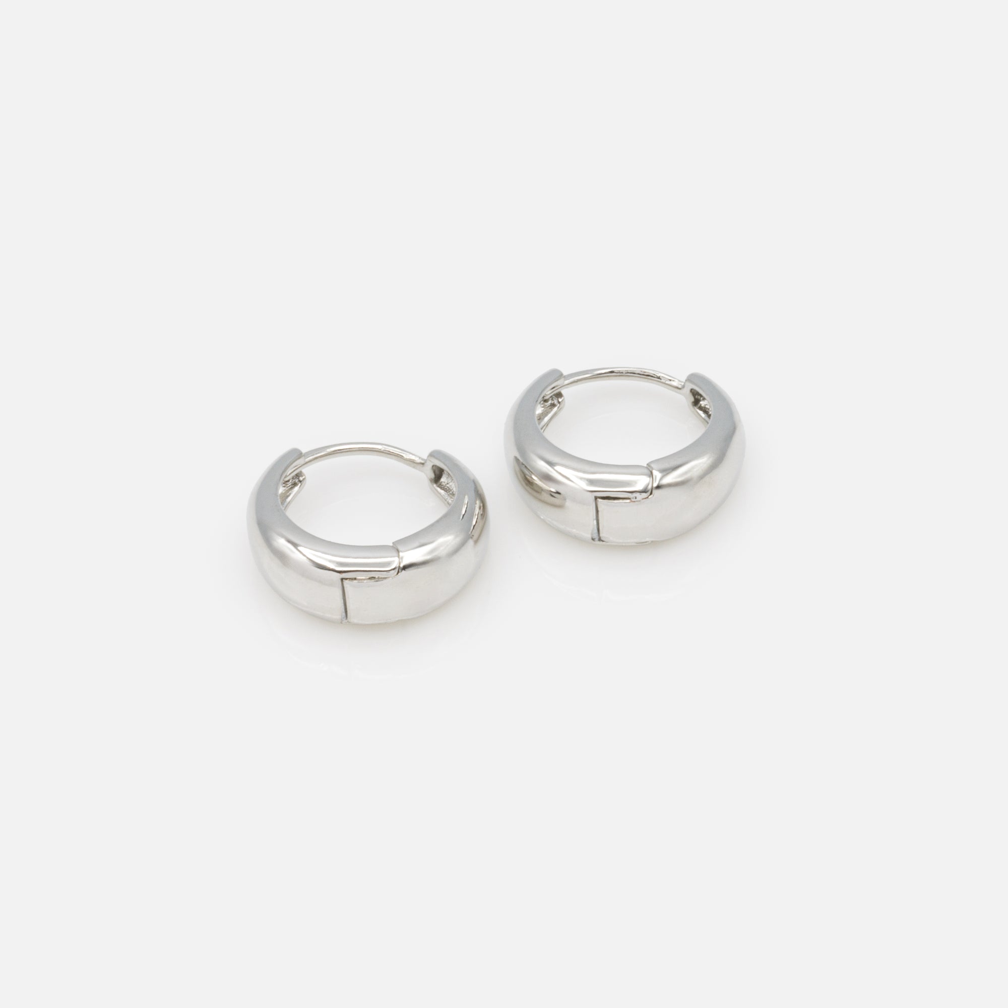 15mm silver huggie earrings