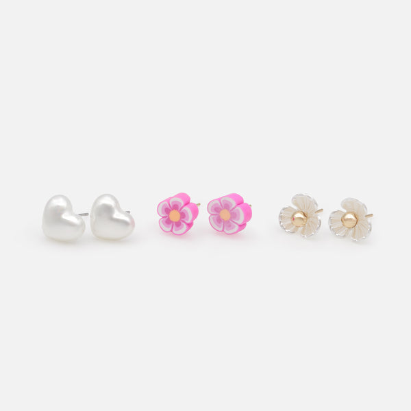 Load image into Gallery viewer, Trio of fixed flower and heart earrings
