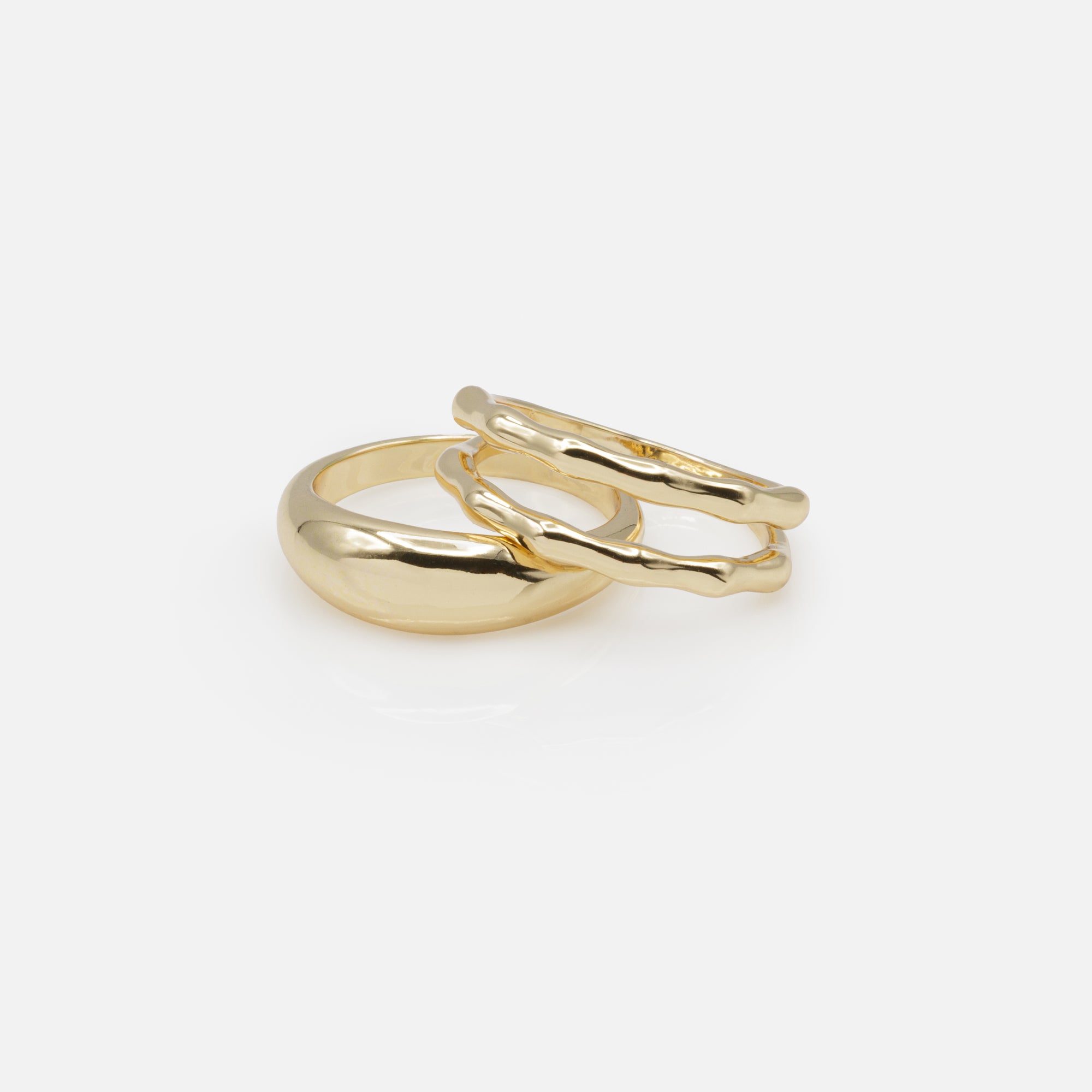 Duo of golden rings: double embossed ring and single ring