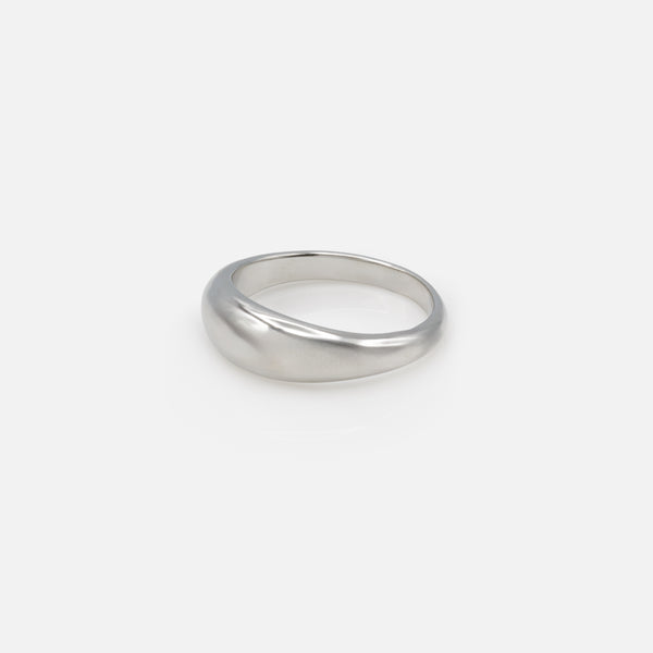 Load image into Gallery viewer, Duo of silver rings: double embossed ring and single ring
