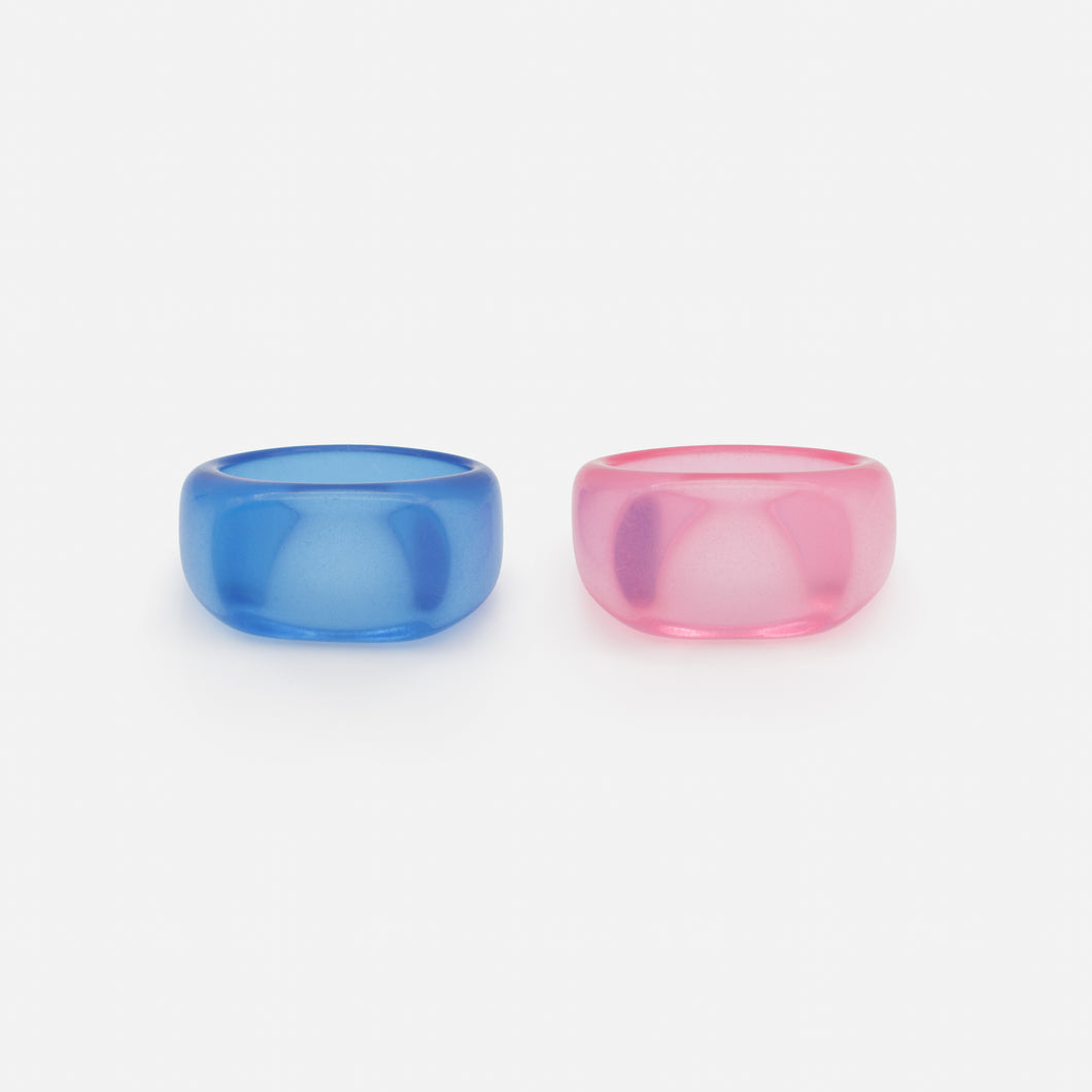 Duo of pink and blue translucent rings