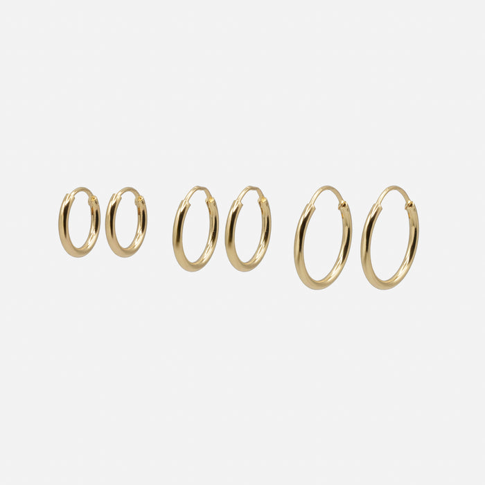 Trio de boucles d'oreilles dormeuses dorées