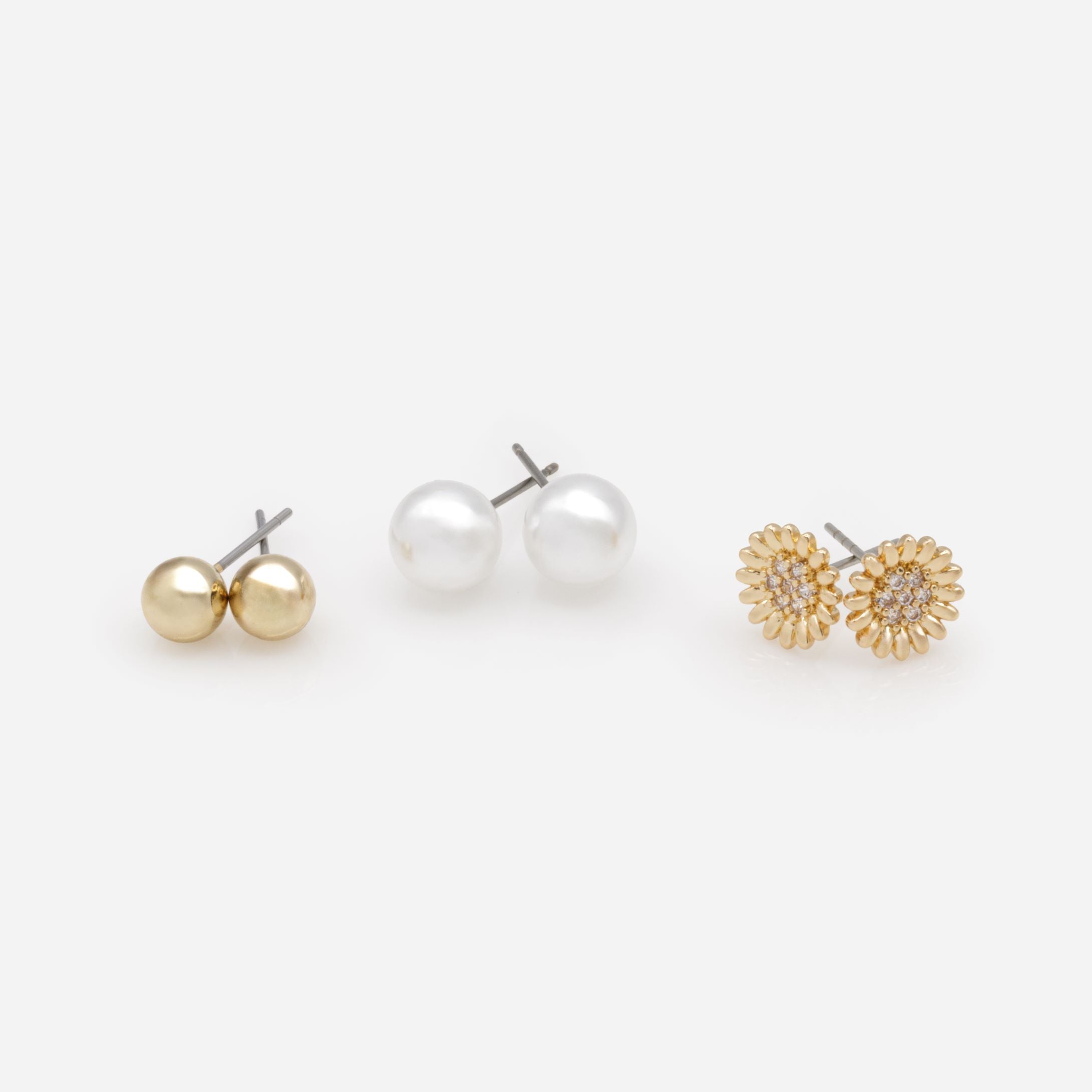 Trio de boucles d'oreilles fixes dorées avec tournesols