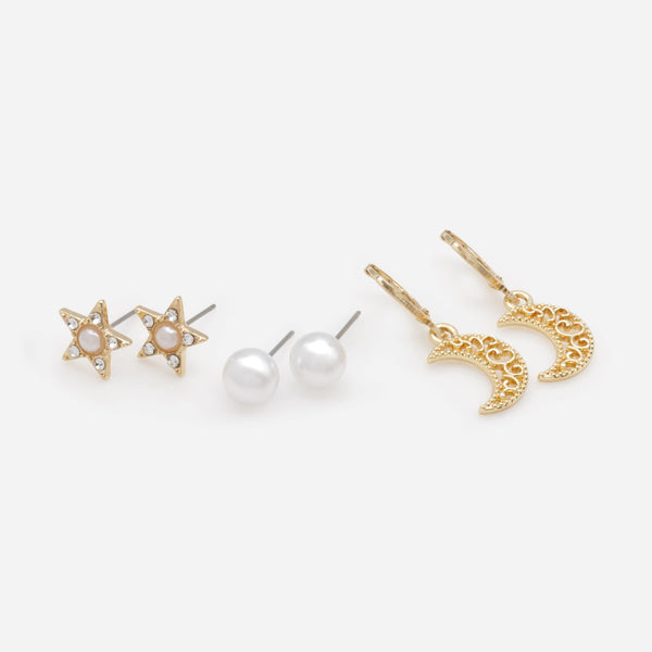 Charger l&#39;image dans la galerie, Duo de boucles d&#39;oreilles perles et étoiles avec huggies dorées à breloque croissant de lune
