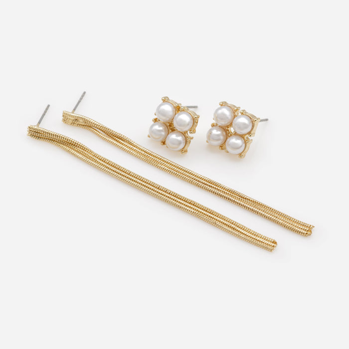 Duo de boucles d'oreilles dorées longues et carrés de perles