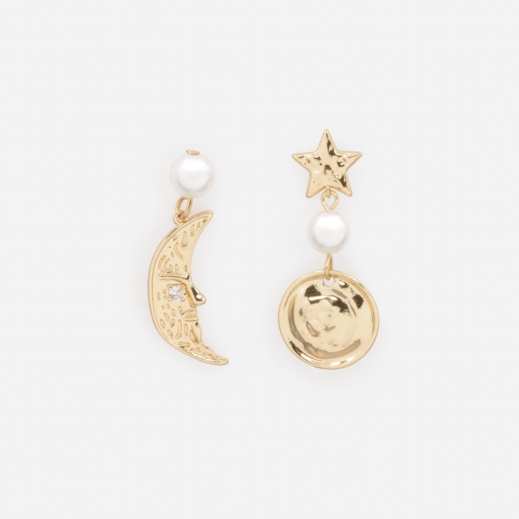 Boucles d'oreilles lunes et étoile dorées avec perles