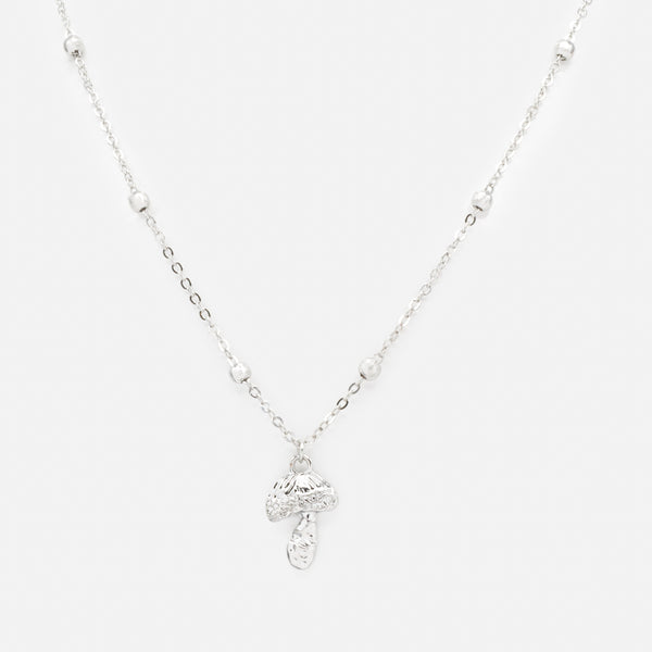 Charger l&#39;image dans la galerie, Collier argenté avec breloque champignon
