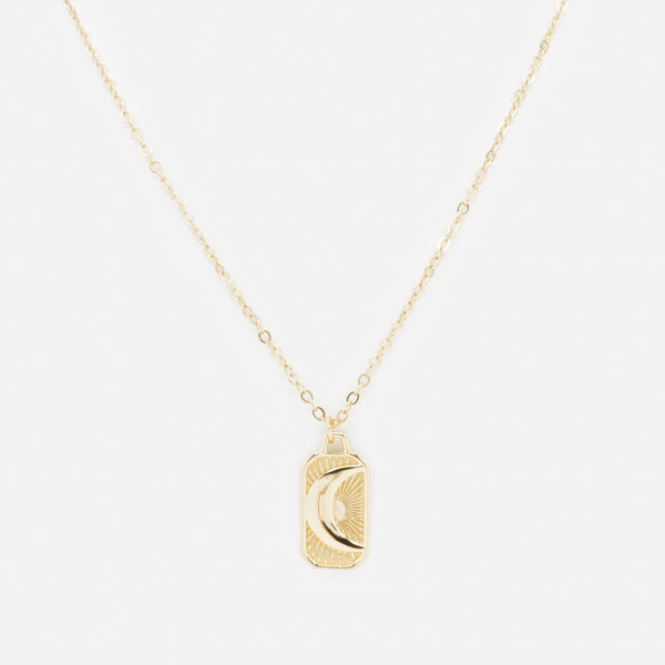 Charger l&#39;image dans la galerie, Collier doré avec breloque texturée croissant de lune
