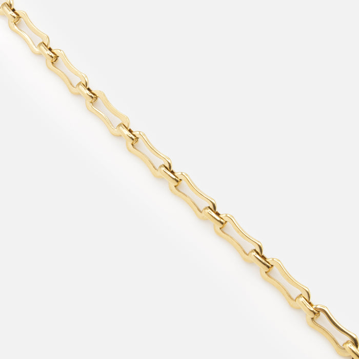 Gold peanut link bracelet