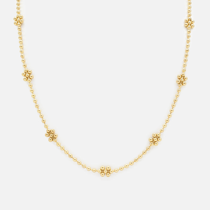 Small flower gold necklace