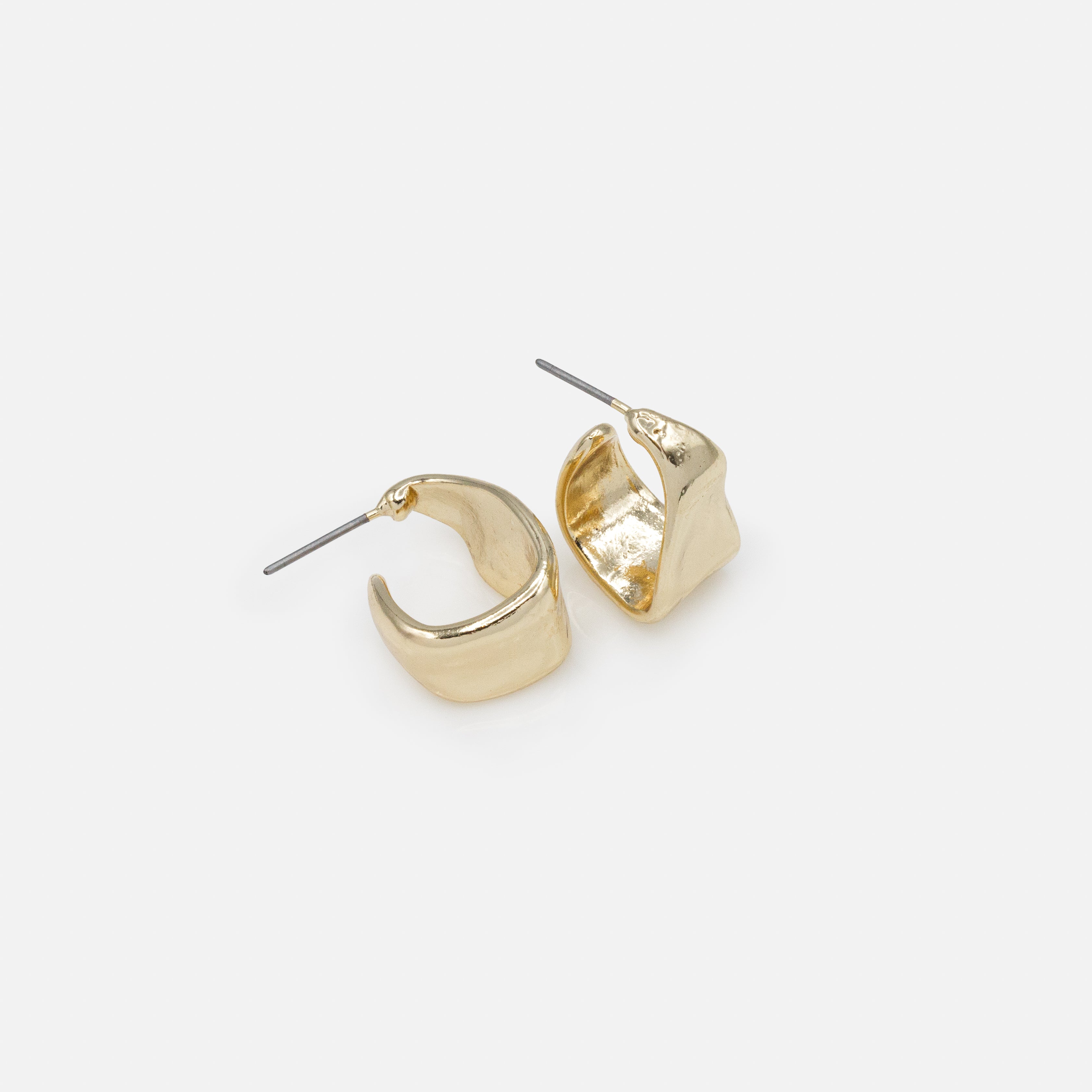 Boucles d'oreilles anneaux dorés imparfaits