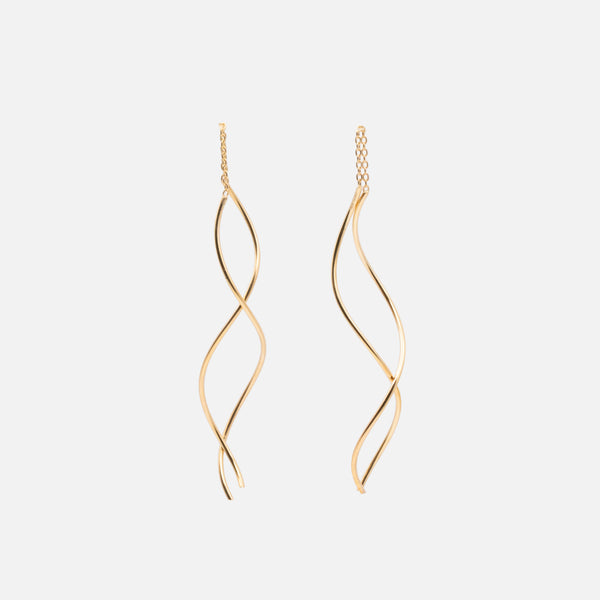 Load image into Gallery viewer, Long wave-effect earrings in 10k gold
