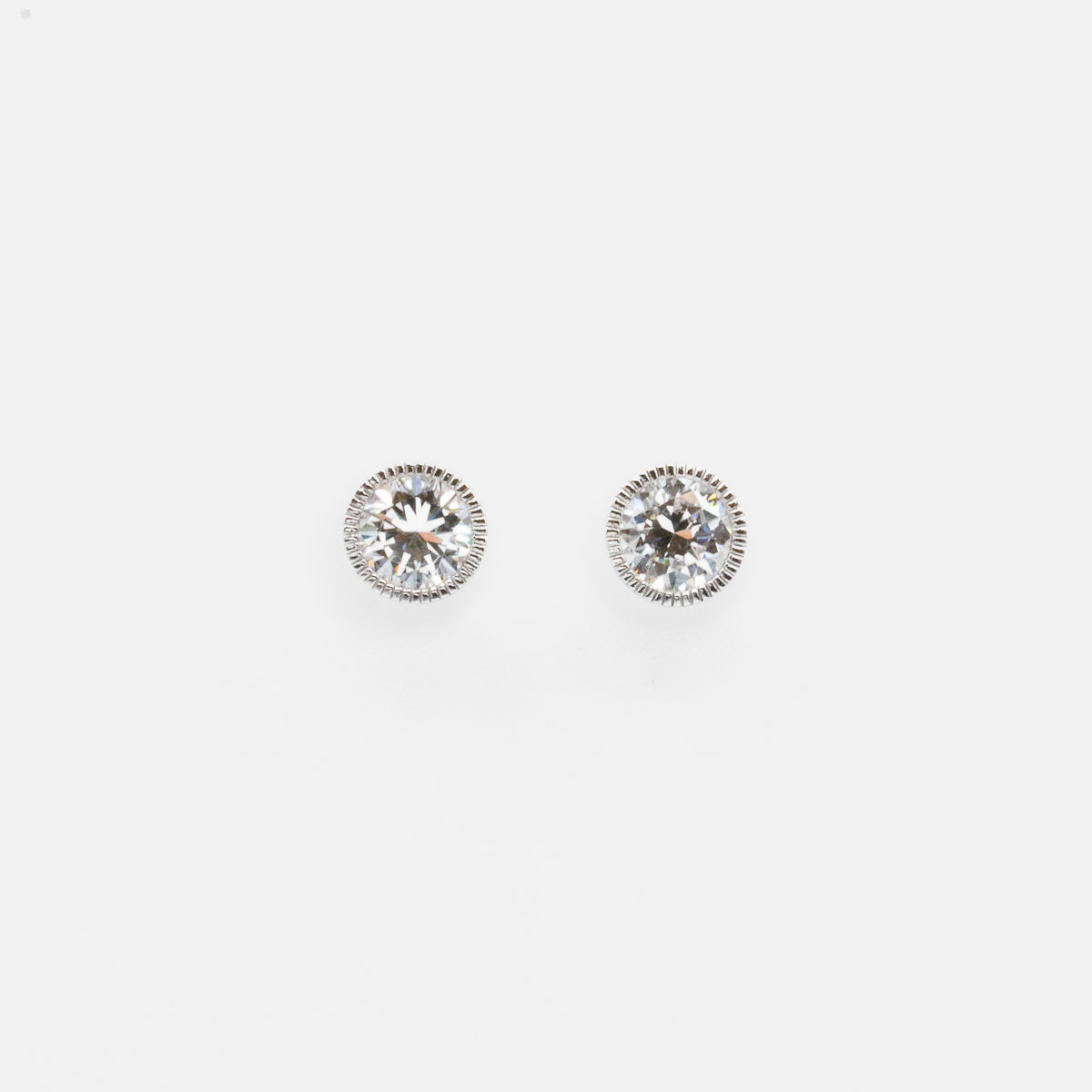 Ensemble collier et boucles d'oreilles en argent sterling