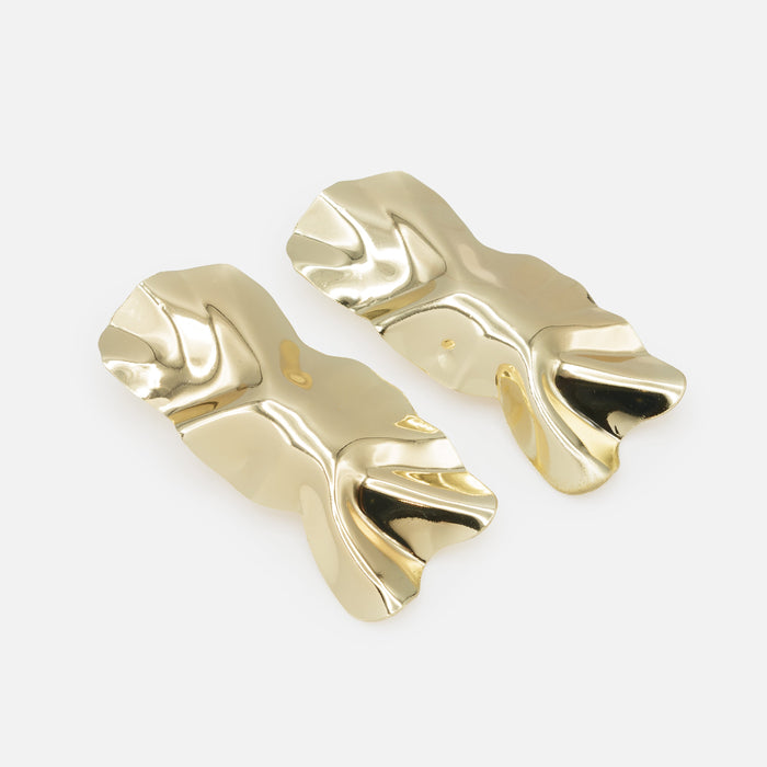 Large gold crinkled earrings