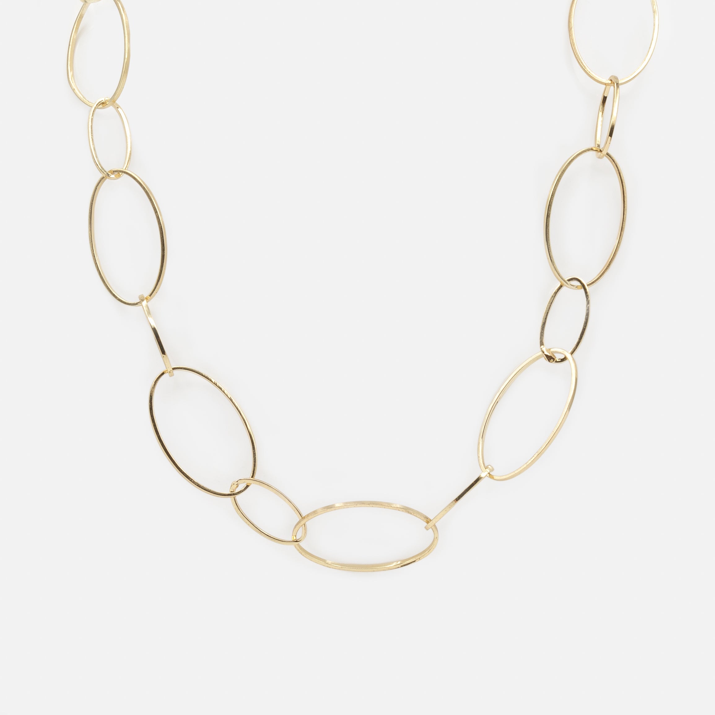 Gold chain with large oval links