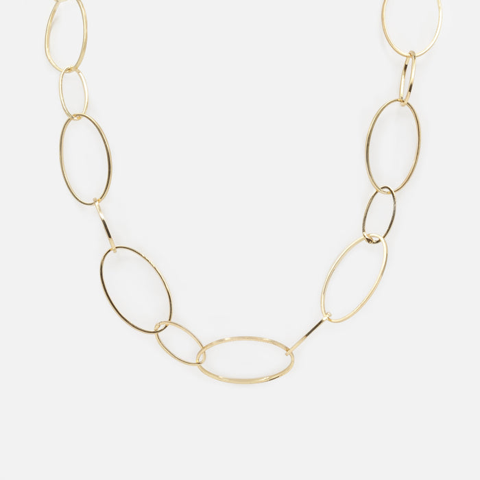 Gold chain with large oval links