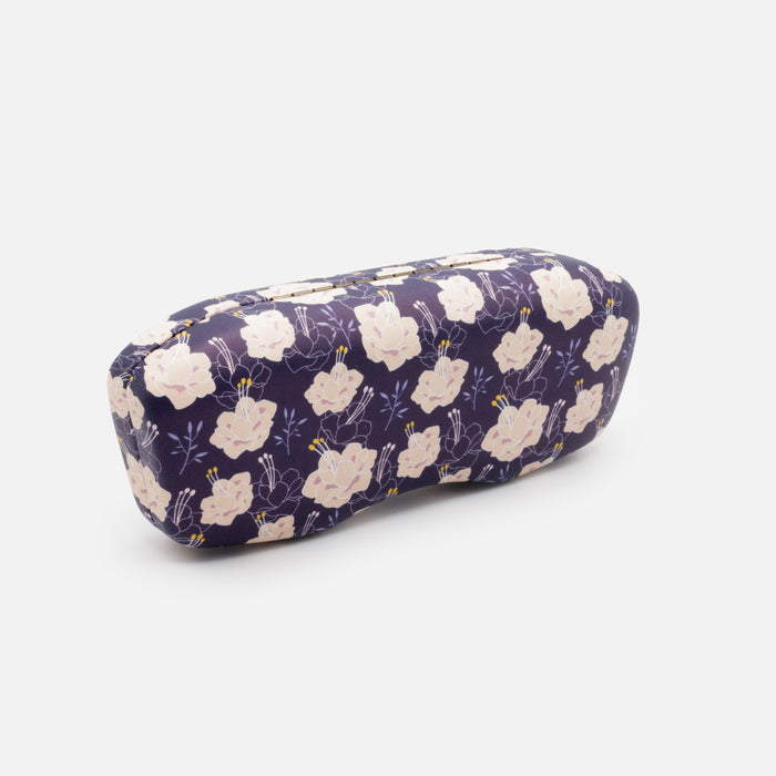 Étui à lunettes mauve avec fleurs rose pâle