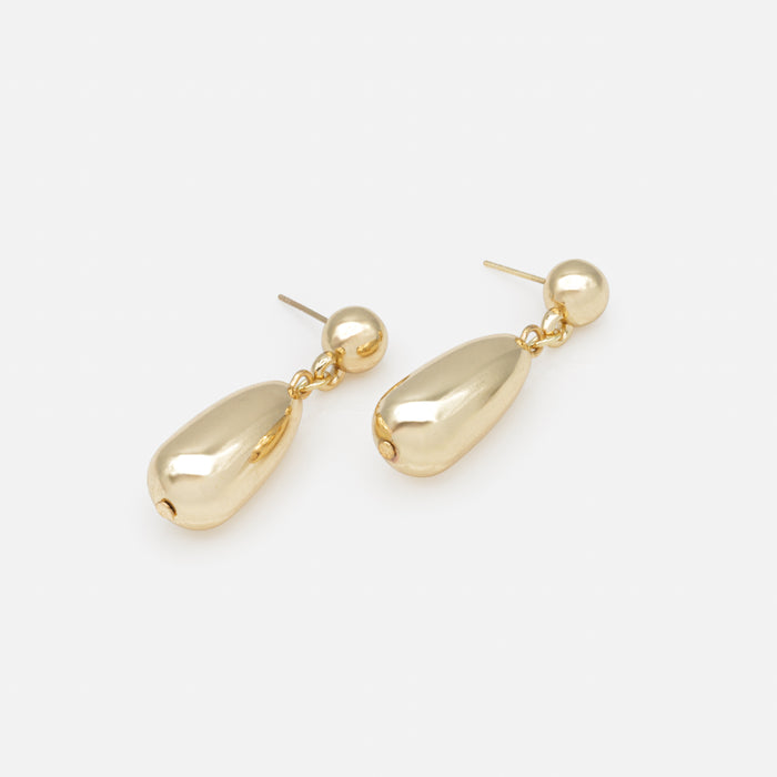 Boucles d'oreilles dorées avec longue breloque