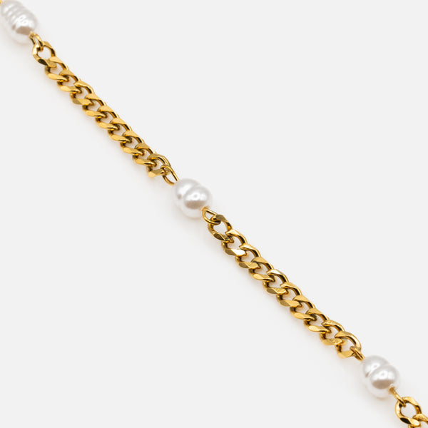 Load image into Gallery viewer, Gold bracelet with pearls in stainless steel 
