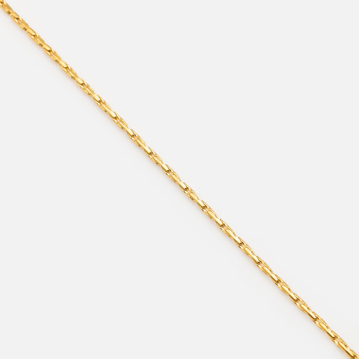 Gold grain of rice mesh bracelet in stainless steel