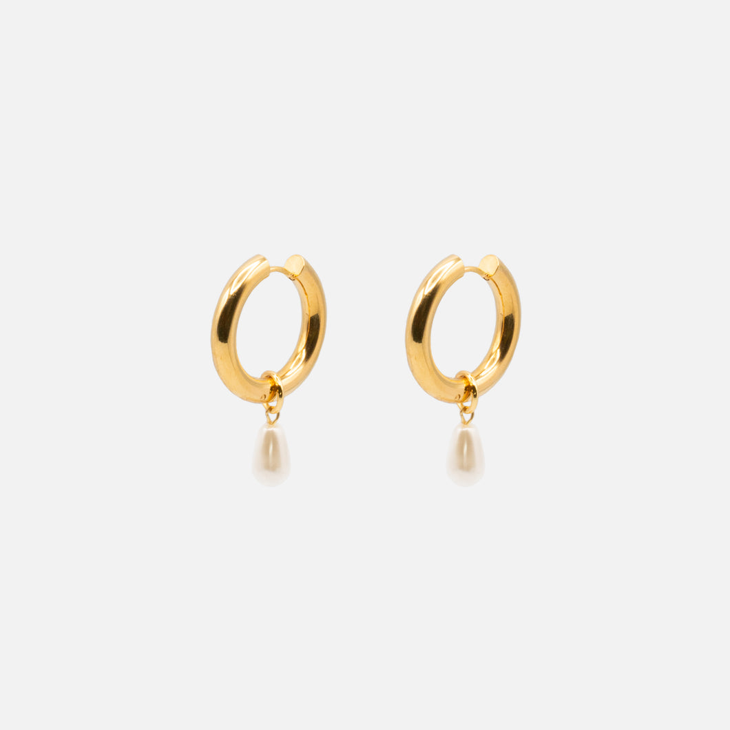 Thick golden hoop earrings 24 mm with stainless steel bead charm