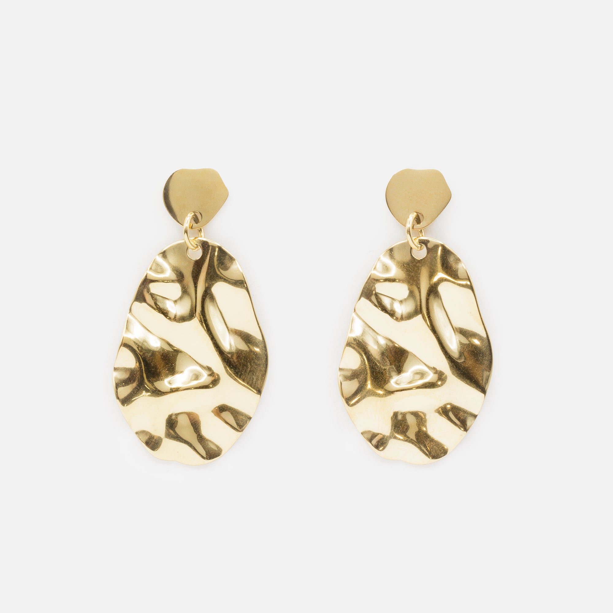 Gold earrings with crinkled oval plates in stainless steel