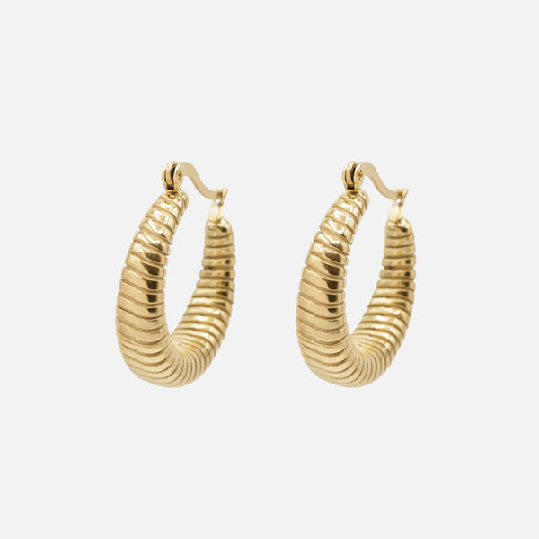 Load image into Gallery viewer, Wide gold hoop earrings with grooves in stainless steel 
